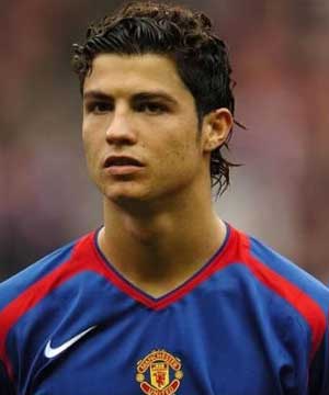 Cristiano Ronaldo Games on News And Wallpapers Cristiano Ronaldo  Cristiano Ronaldo First